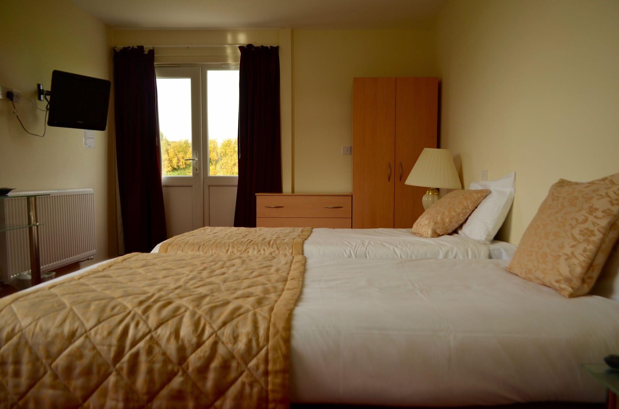 Sand Bay Holiday Village - Adults Only Уэстон-сьюпер-Мэр Экстерьер фото