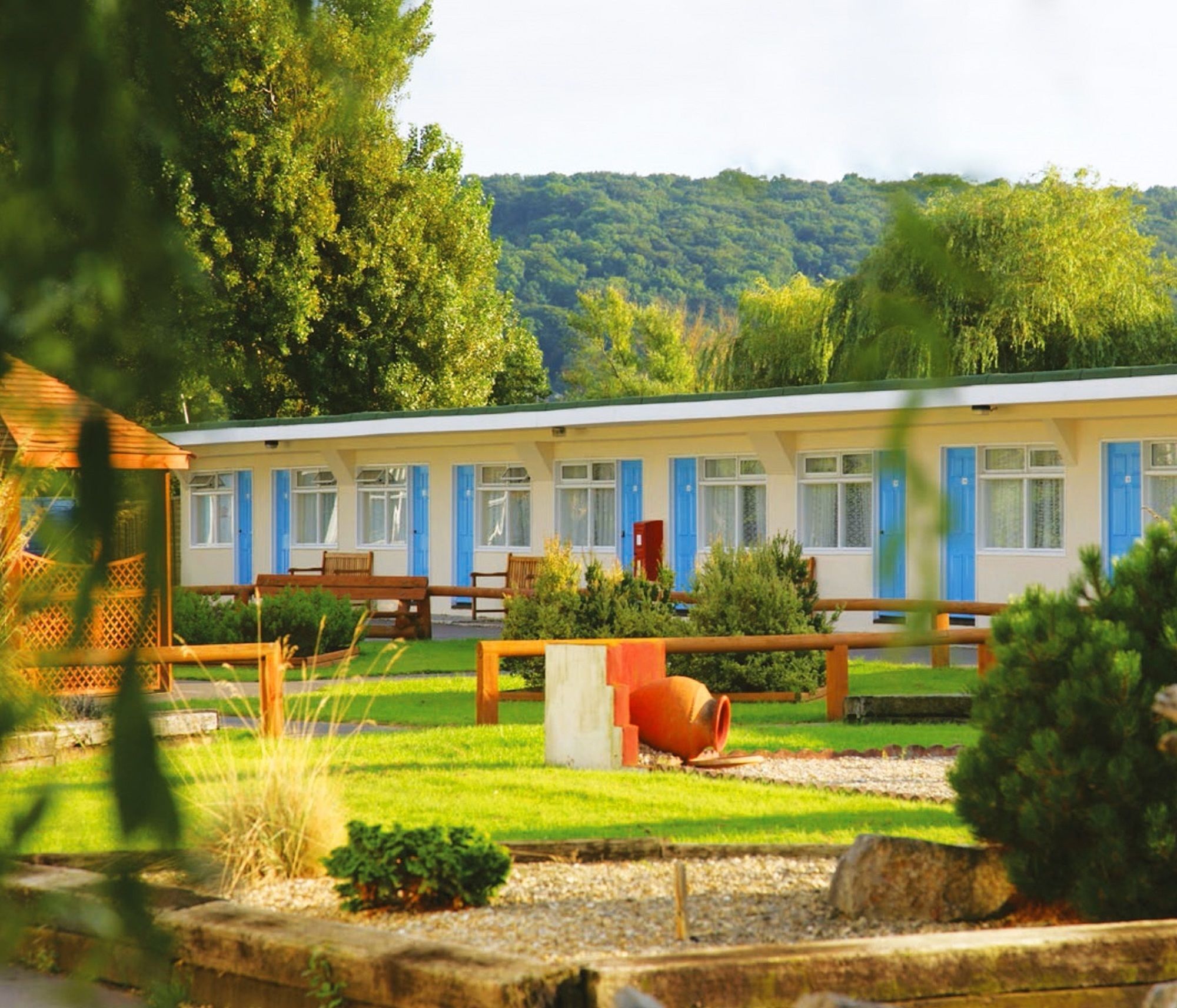 Sand Bay Holiday Village - Adults Only Уэстон-сьюпер-Мэр Экстерьер фото