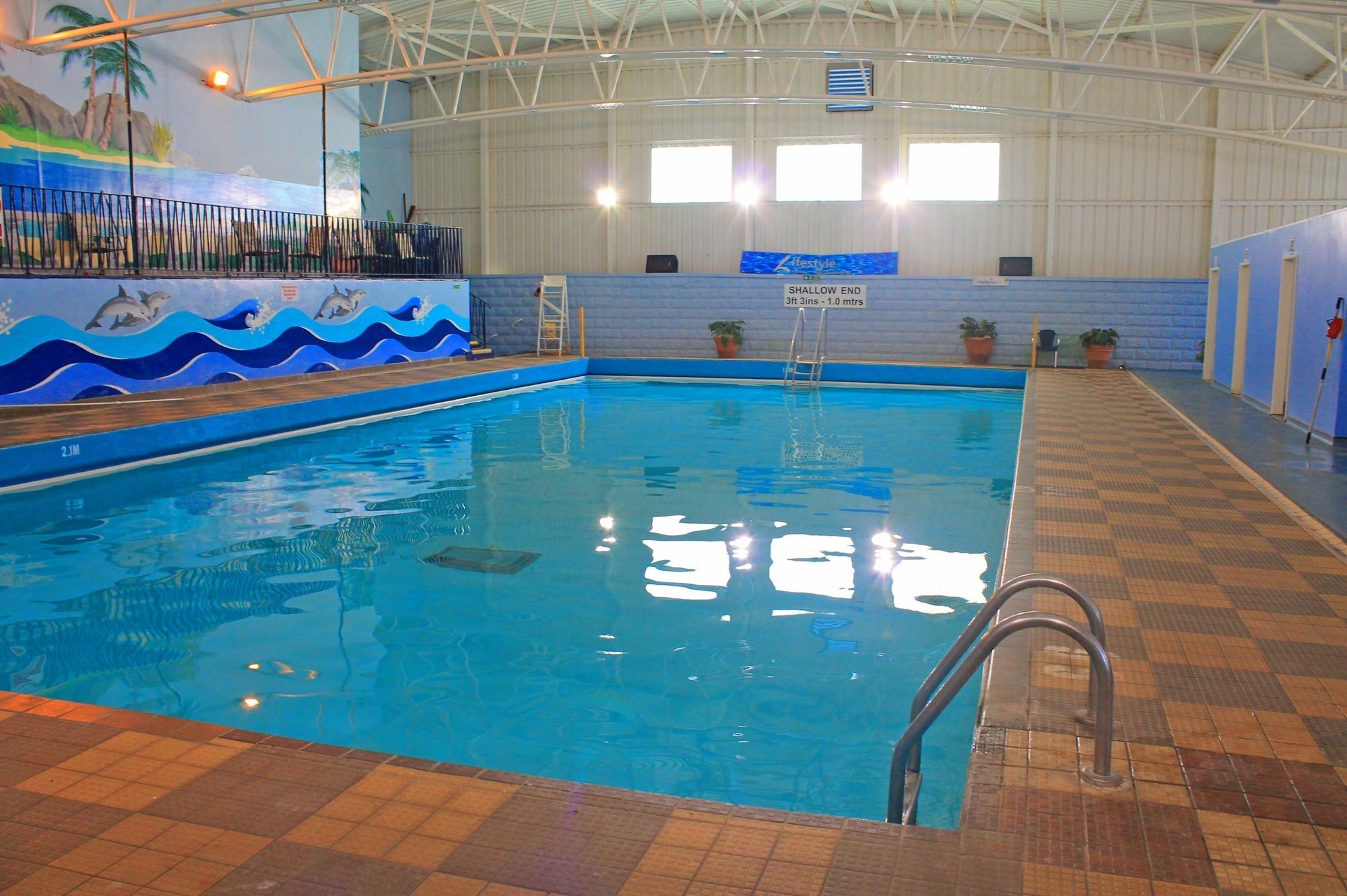 Sand Bay Holiday Village - Adults Only Уэстон-сьюпер-Мэр Экстерьер фото